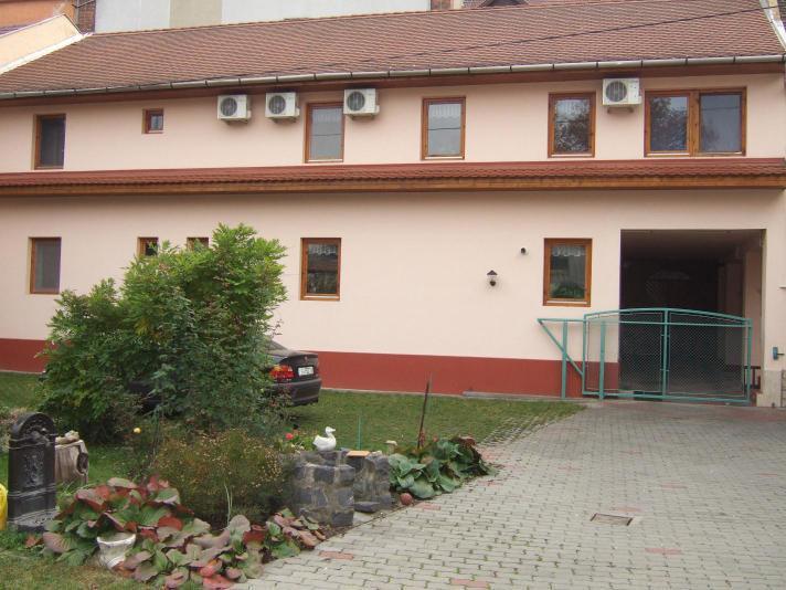 Timarhaz Panzio B&B Seghedin