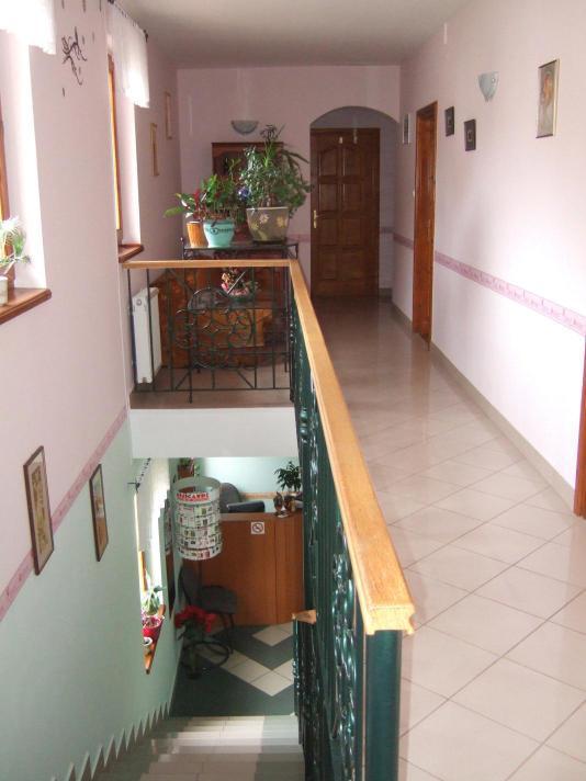 Timarhaz Panzio B&B *